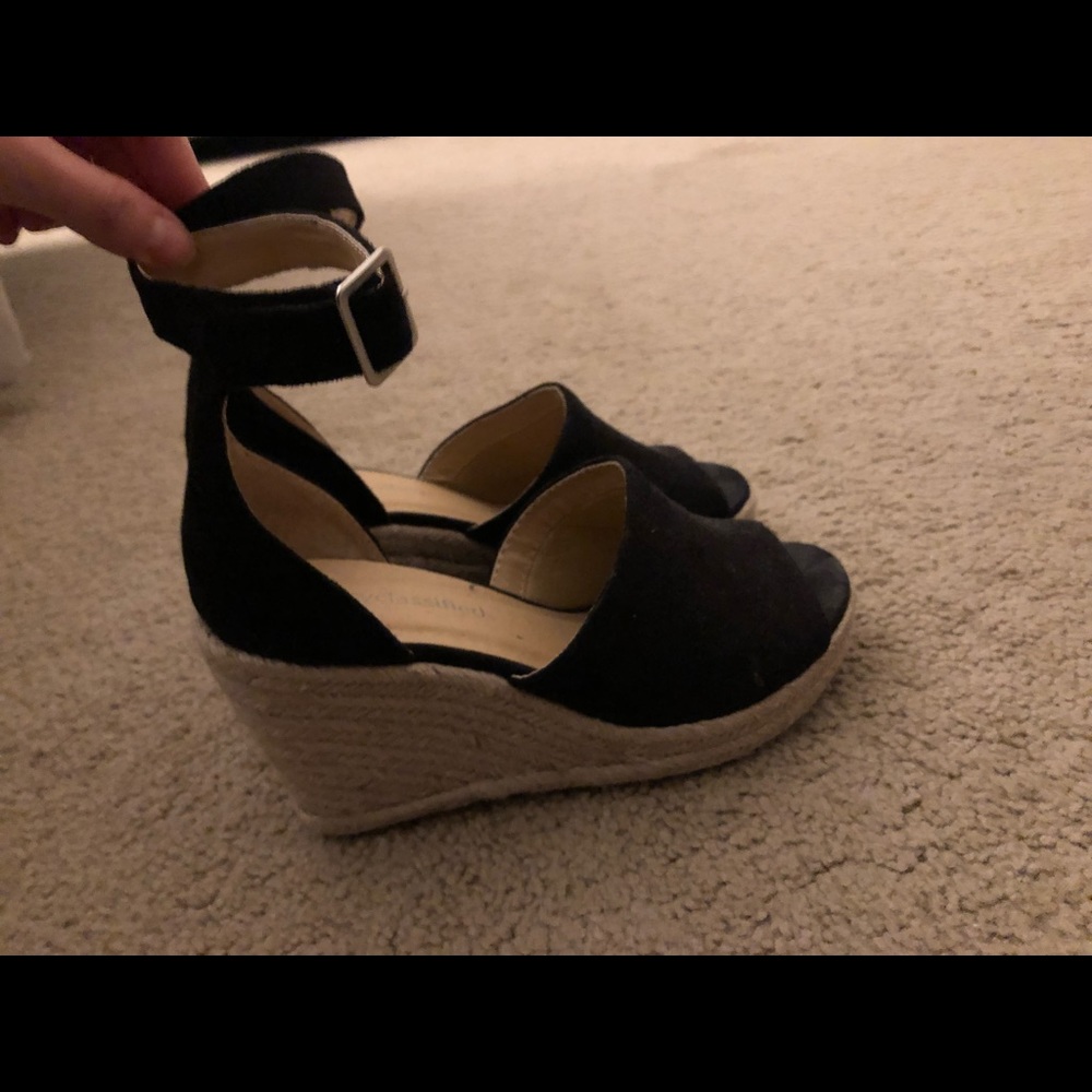 Cityclassified shoes.